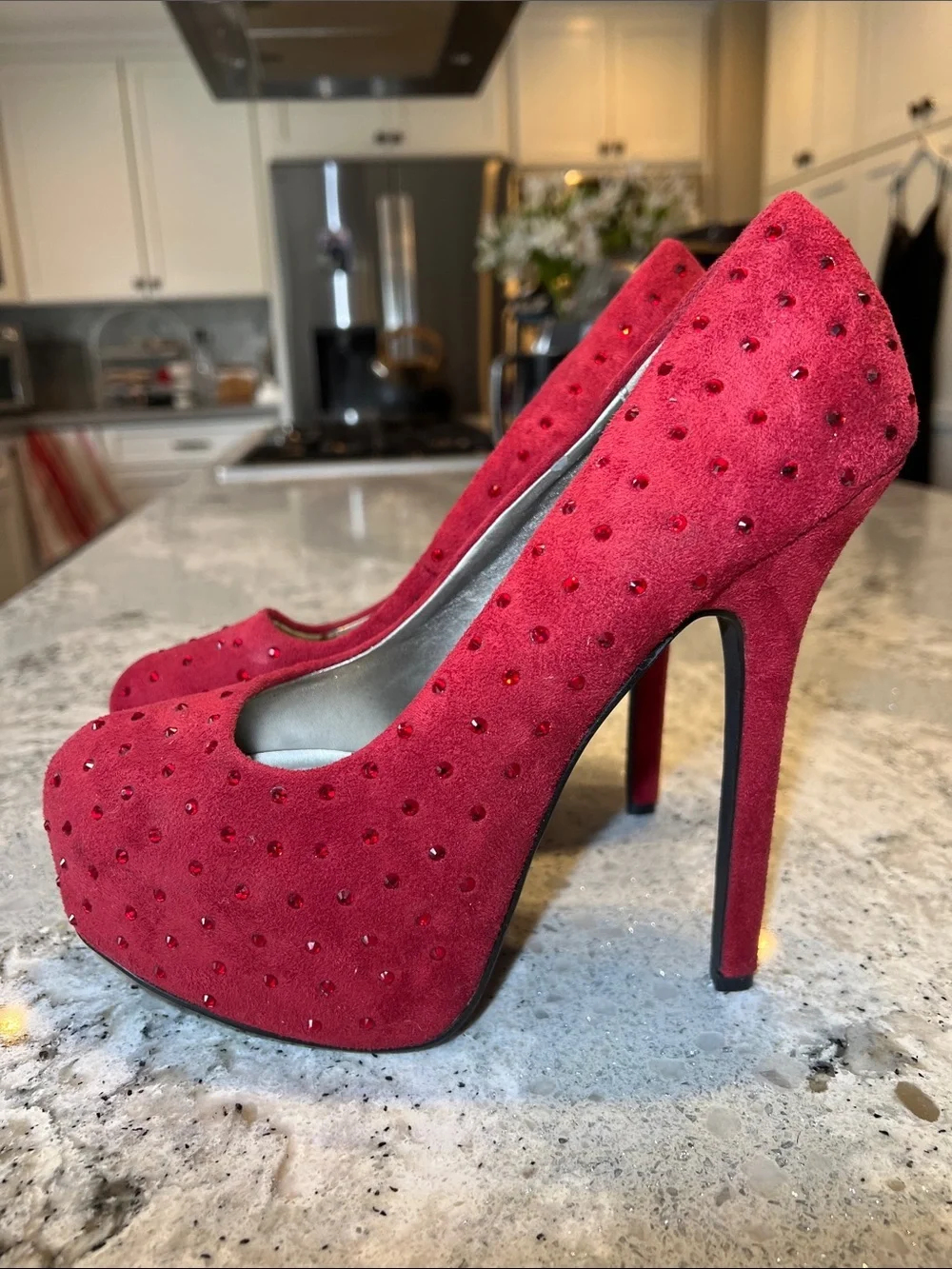 Luichiny Red Suede Rhinestone Studded Platform Stiletto Pumps EUC Size 9